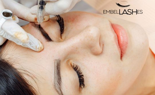 Say-Goodbye-to-Thin-Eyebrow-with-Microblading-1536x1106