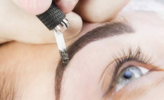 Eyebrow-microblading-fresno